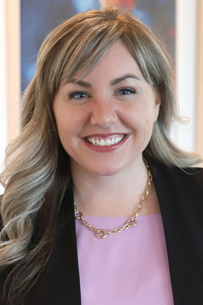 Laura Eichenseer's professional portrait