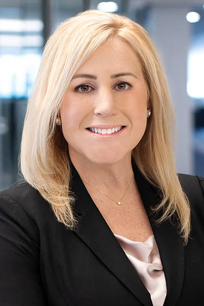 Karen Leastman's professional portrait.