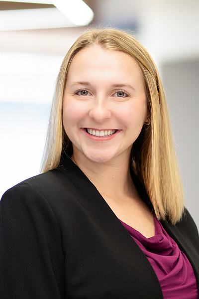 Abigail Barr's professional portrait