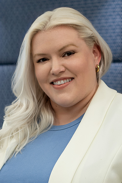 Kristen Edmond's professional portrait
