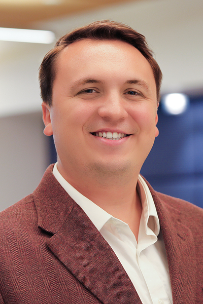 Philip Milligan's professional portrait